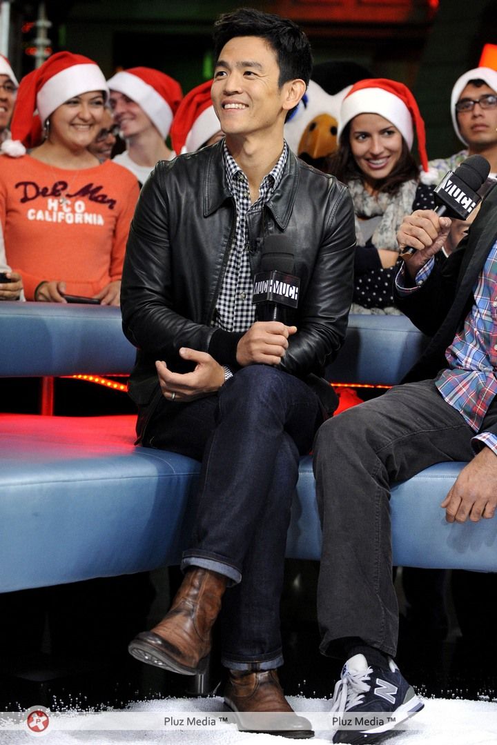 Kal Penn and John Cho appear on New.Music.Live | Picture 107001